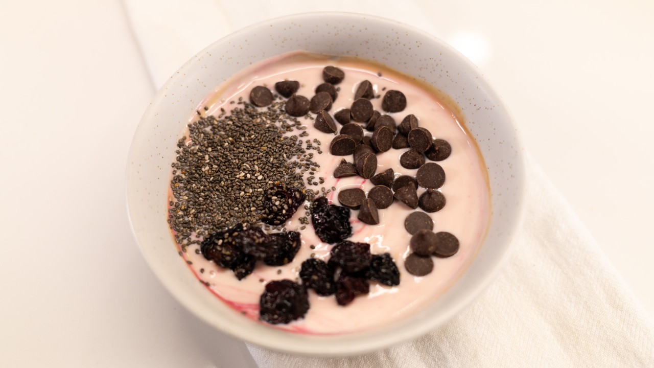 yogurt with fun toppings